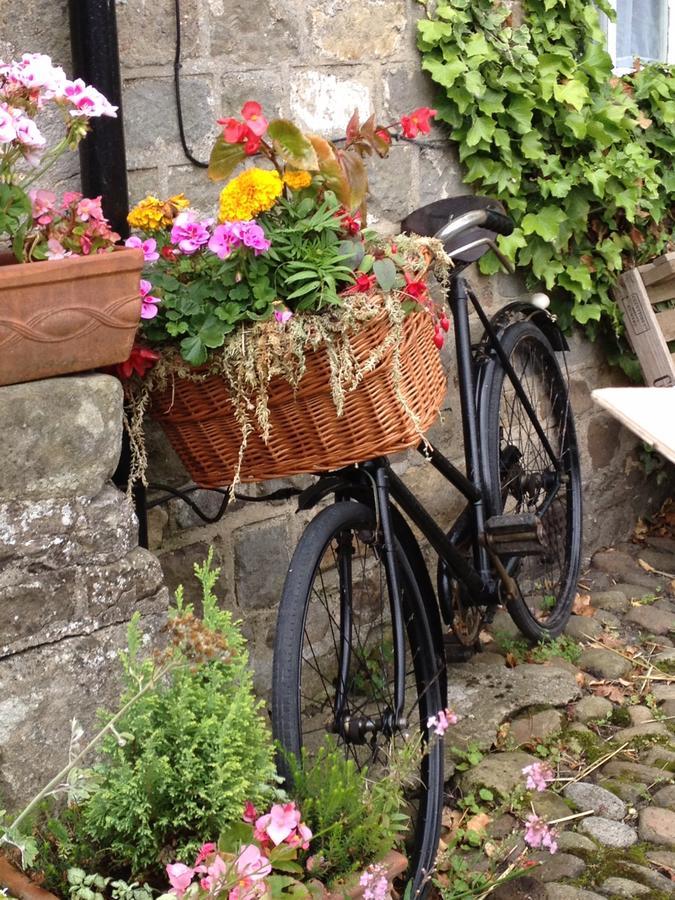 The Bull Inn West Tanfield Ripon Esterno foto